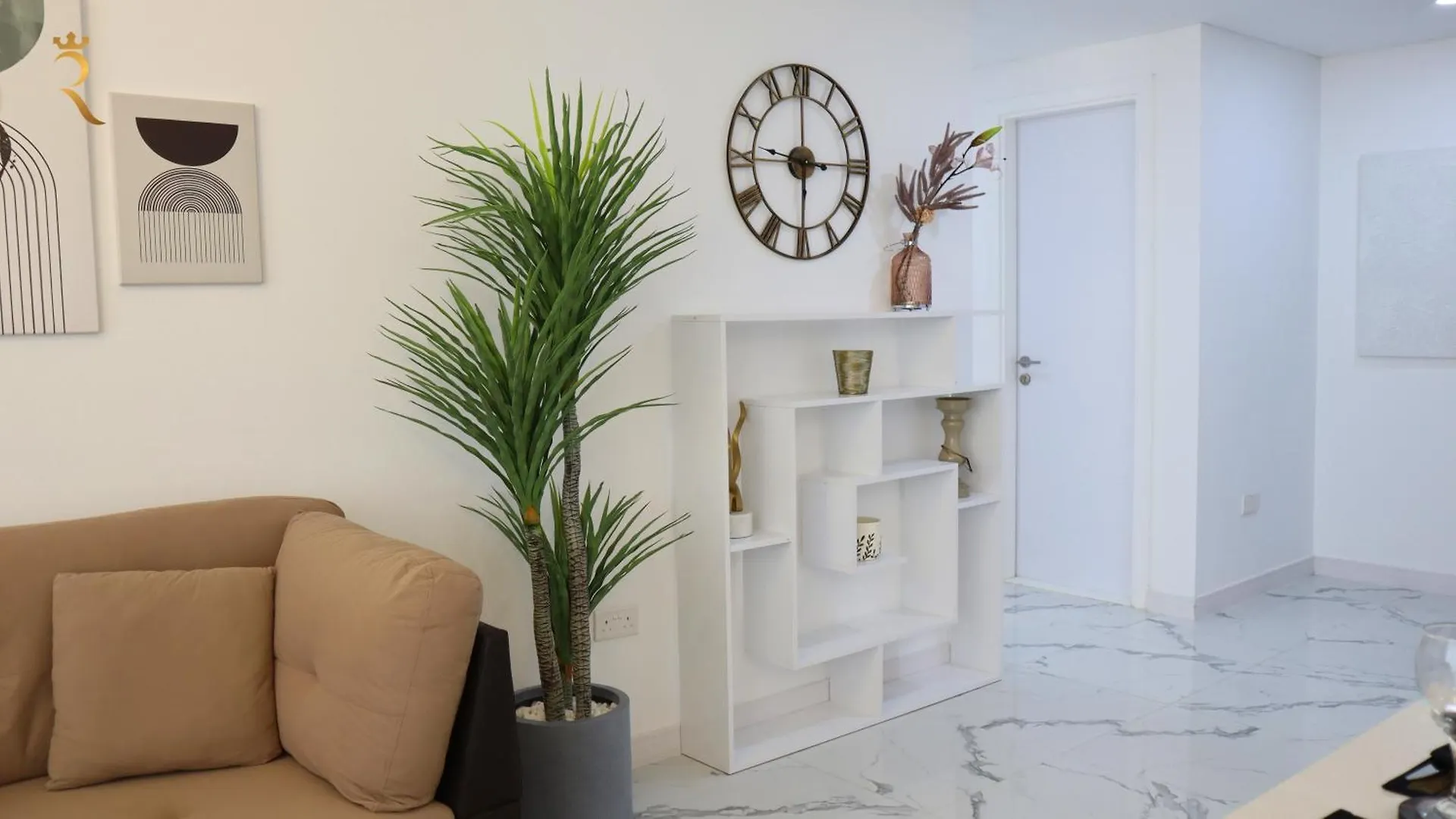 Tranquil Hideaway 2Br Apartment In Masdar City Абу-Даби 0*,
