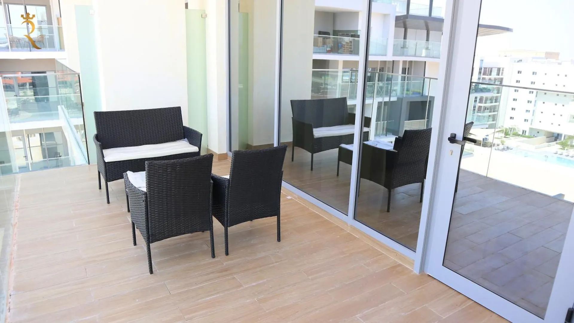 Tranquil Hideaway 2Br Apartment In Masdar City Абу-Даби ОАЭ