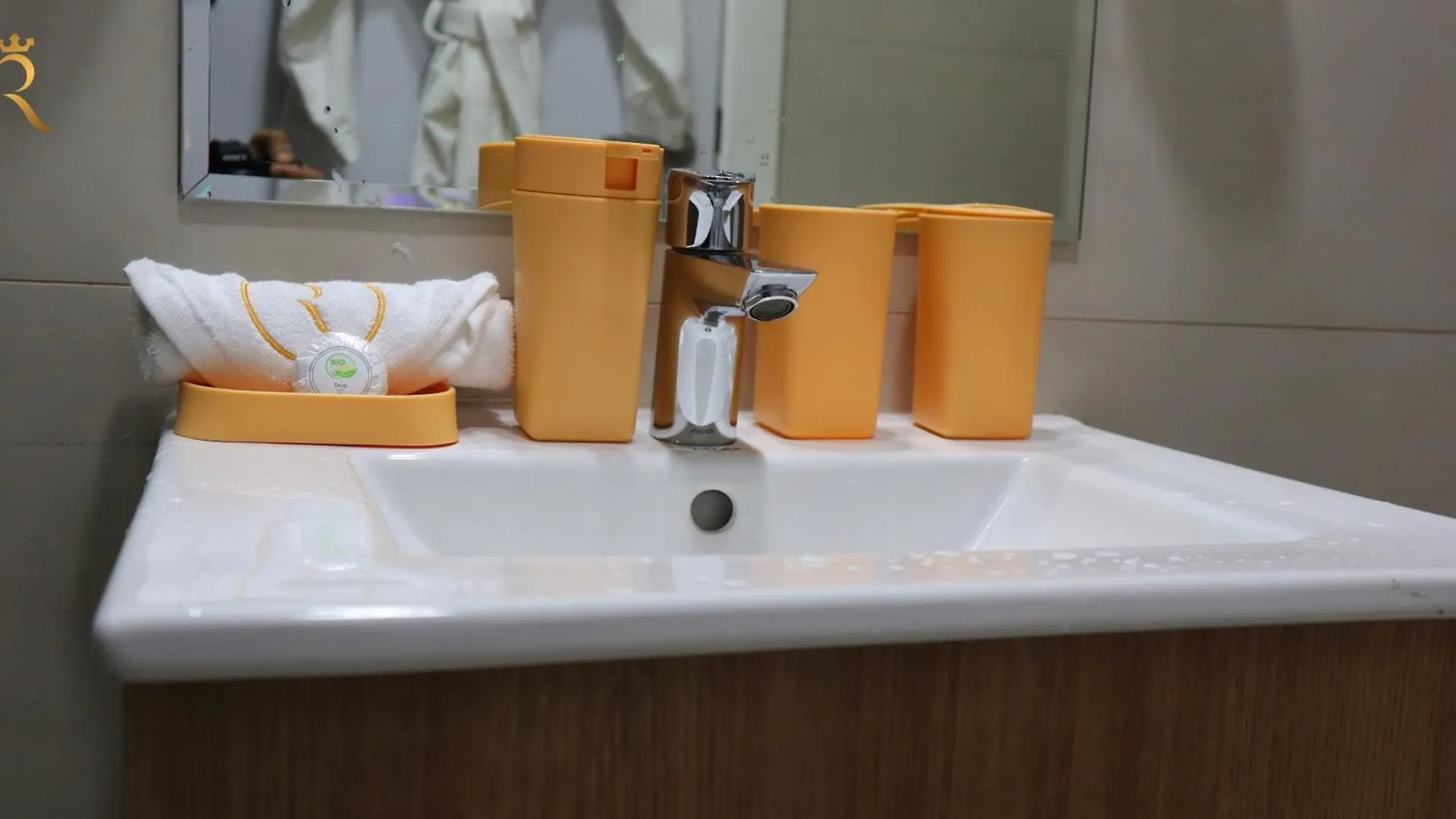 Tranquil Hideaway 2Br Apartment In Masdar City Abu Dabi 0*,